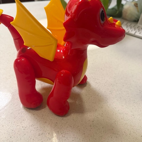 The Learning Journey Play & Learn Dancing Dragon (no remote) still plays w/o - Picture 5 of 6